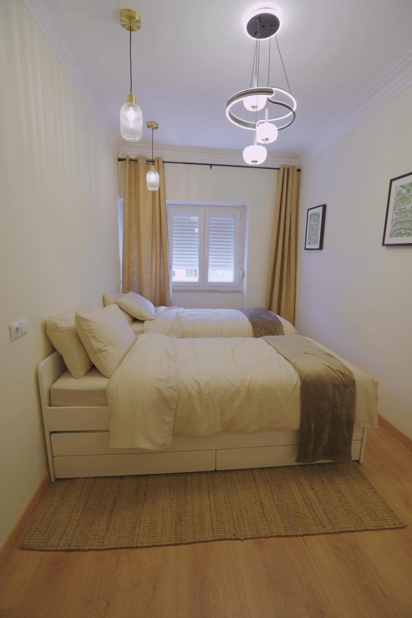 Appartamento Lisbon Charming 94D, Next To Metro Esterno foto