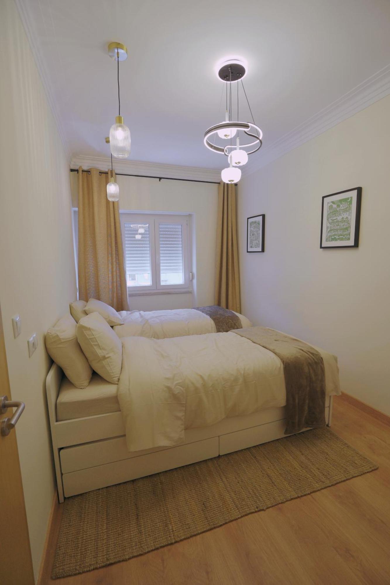Appartamento Lisbon Charming 94D, Next To Metro Esterno foto