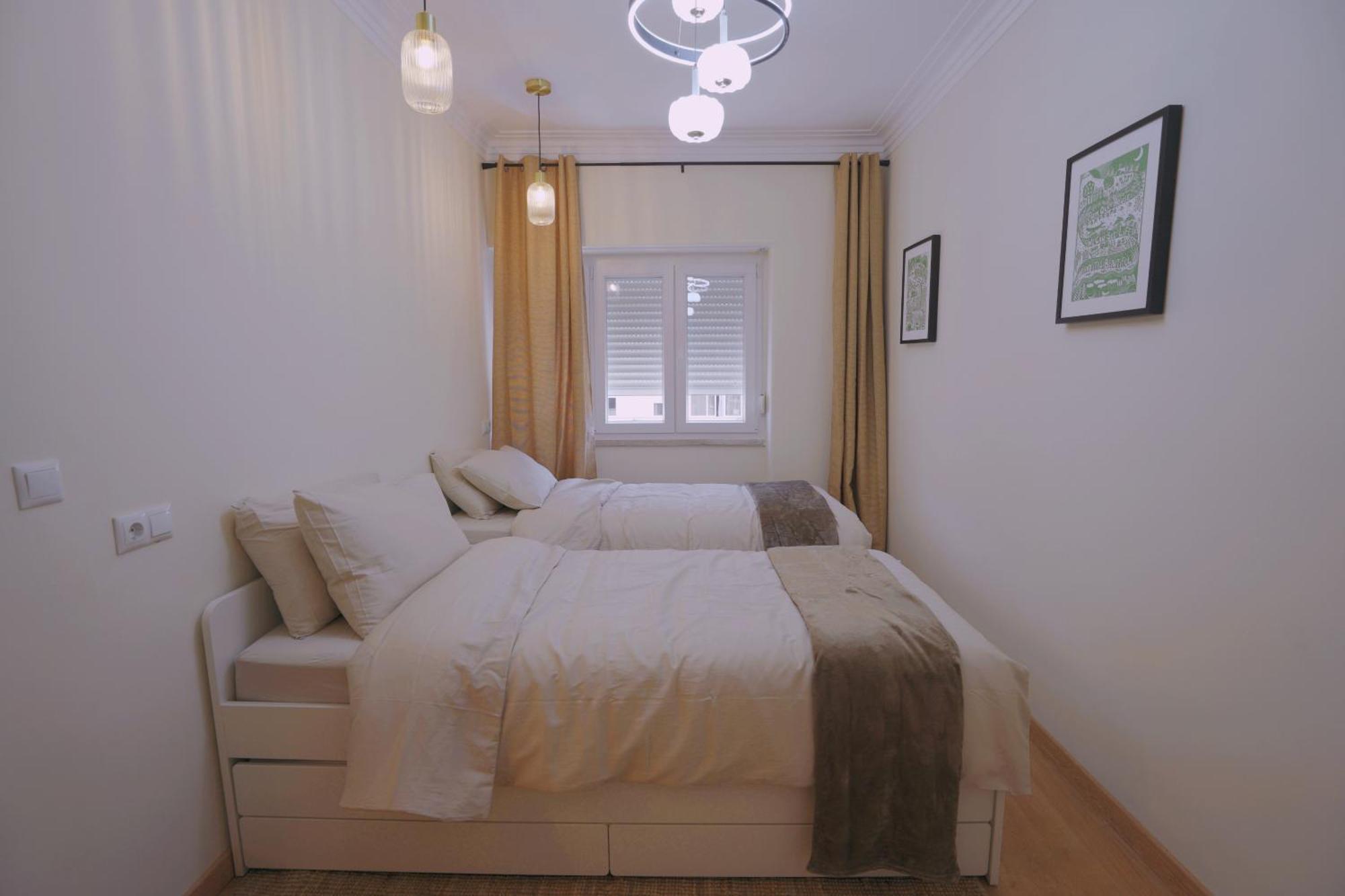 Appartamento Lisbon Charming 94D, Next To Metro Esterno foto